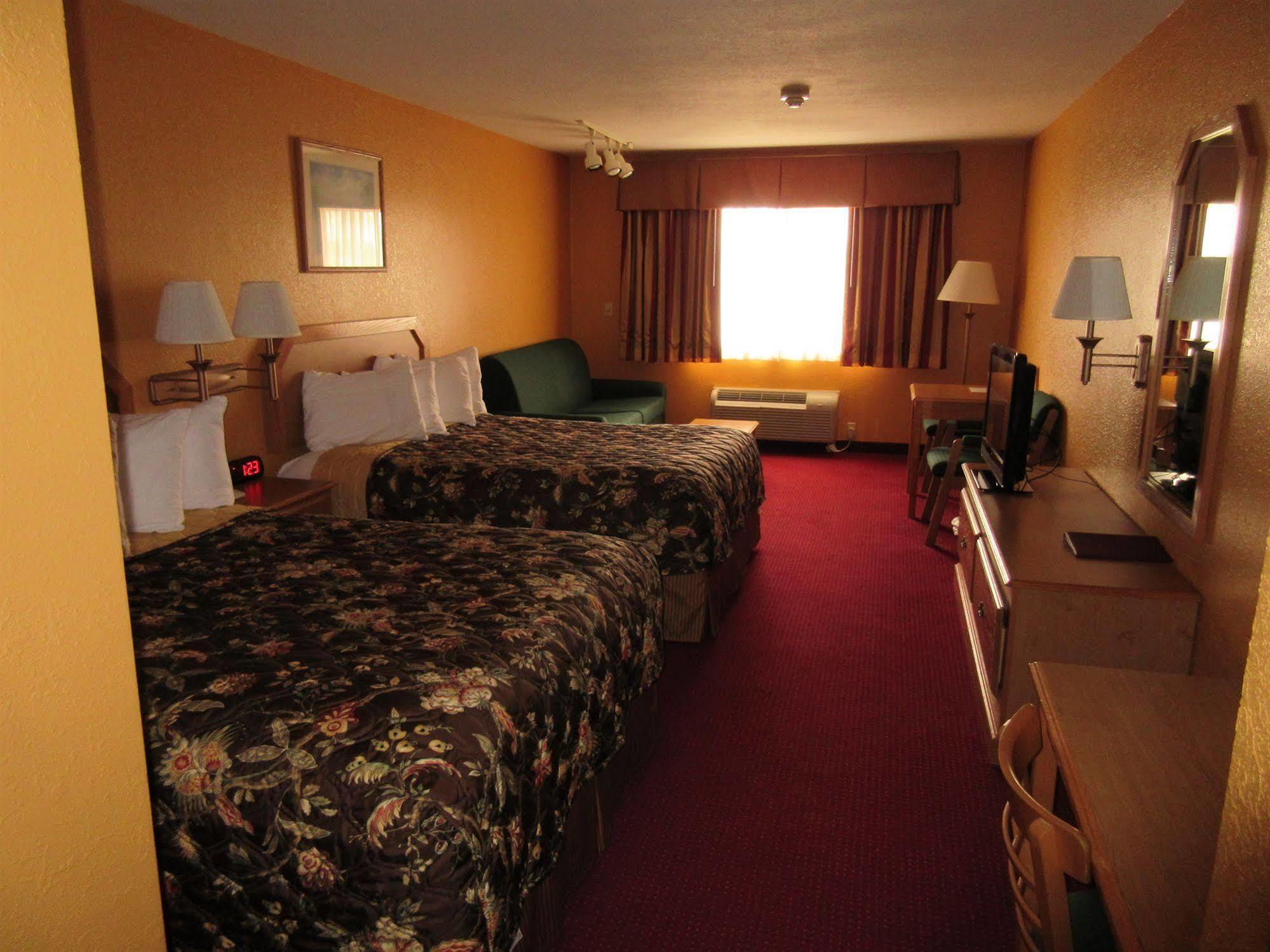Parkfield Inn - Clinton Eksteriør billede